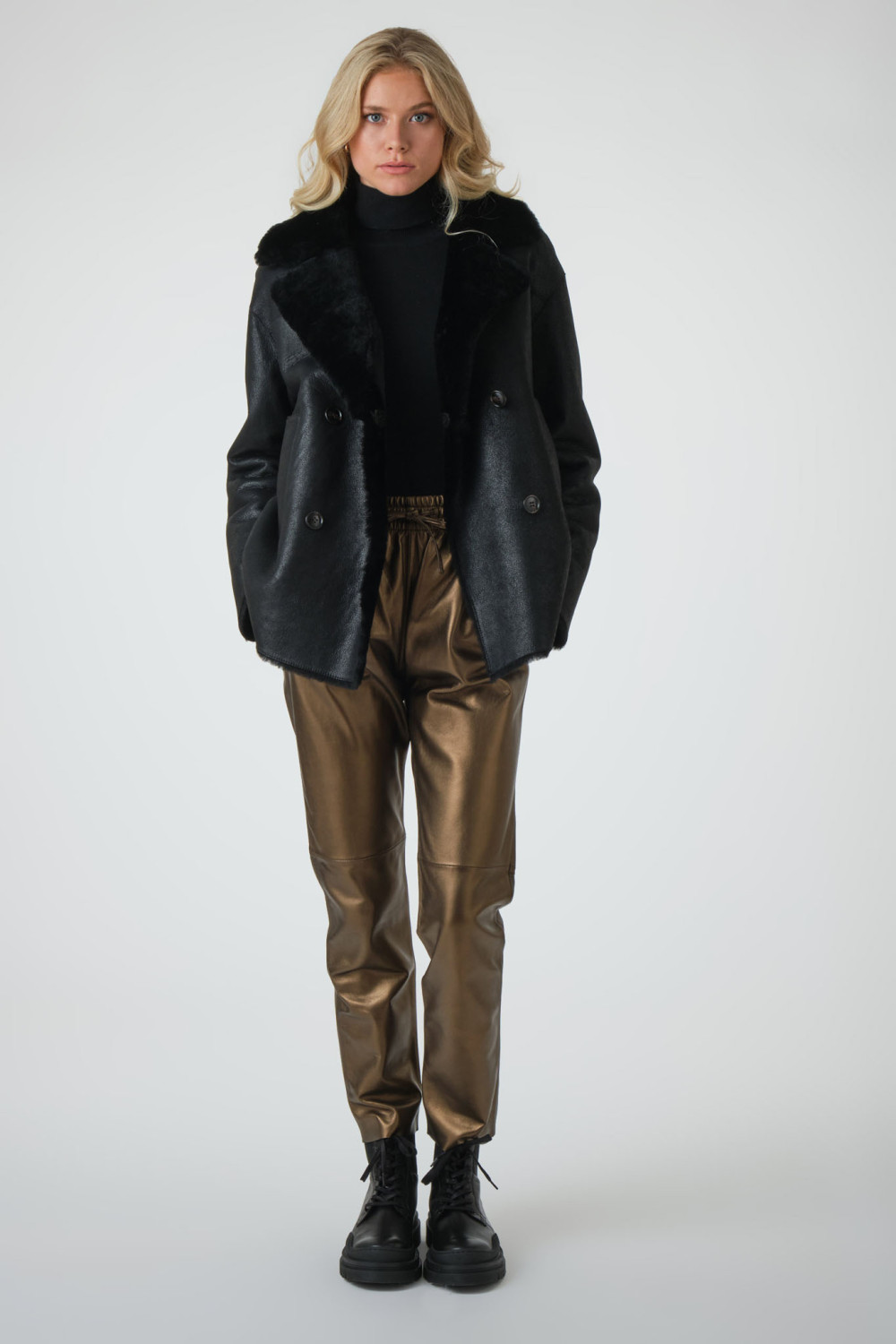Levinsky Black shearling straight jacket, Levinsky - GOBI Black | Cesare Nori