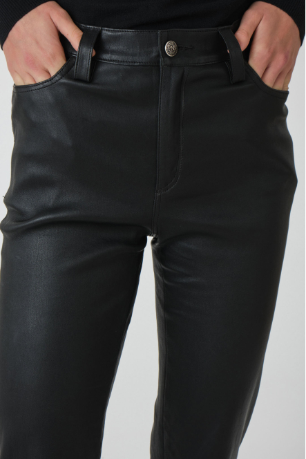 READY Noir