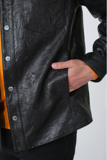 L82E408-A Black