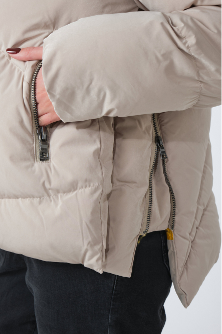 SNOW Sand 5700
