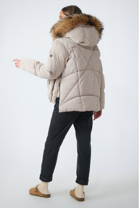 copy of SNOW FUR Sable 7663