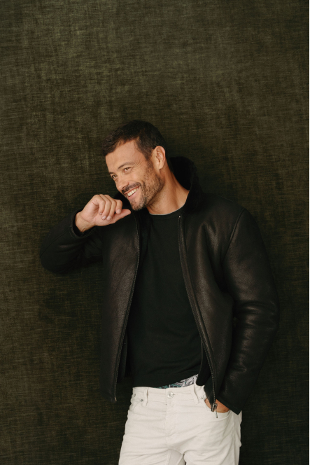 GAETAN Black