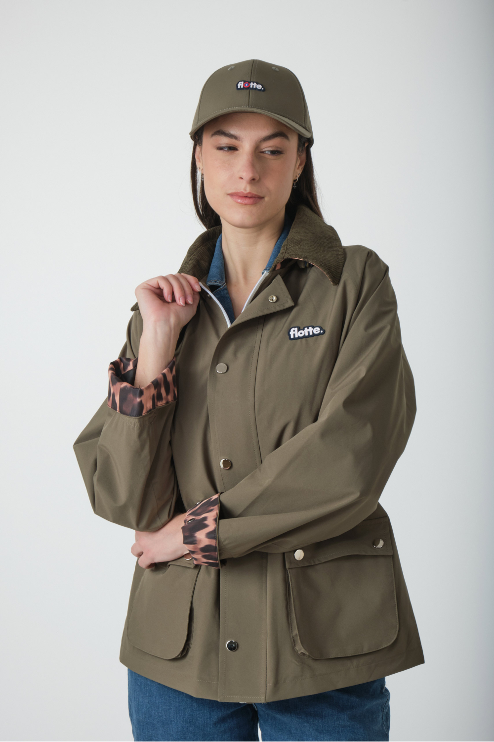ARCHIVES Khaki
