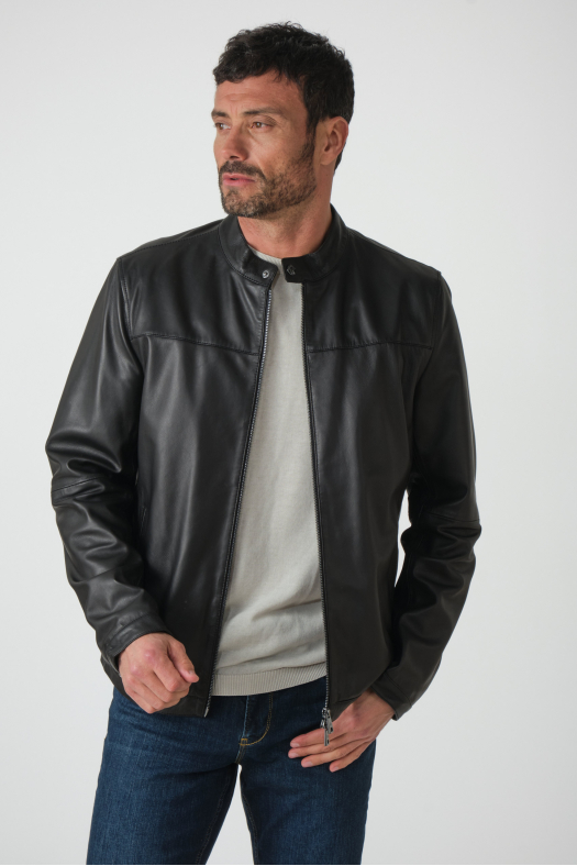 Milestone - MUNICH Black | Cesare Nori