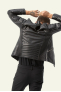 GLADIATOR BLACK