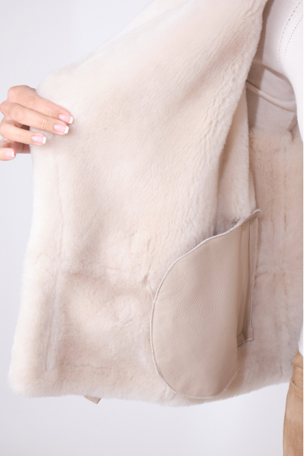 copy of LANA SHEARLING Black