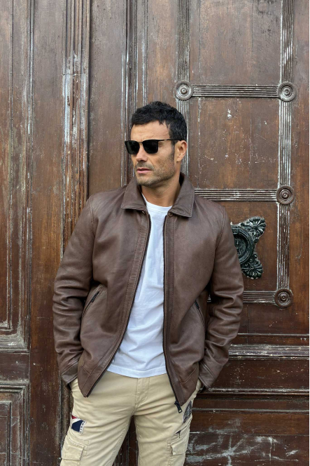 AVIATOR 52627