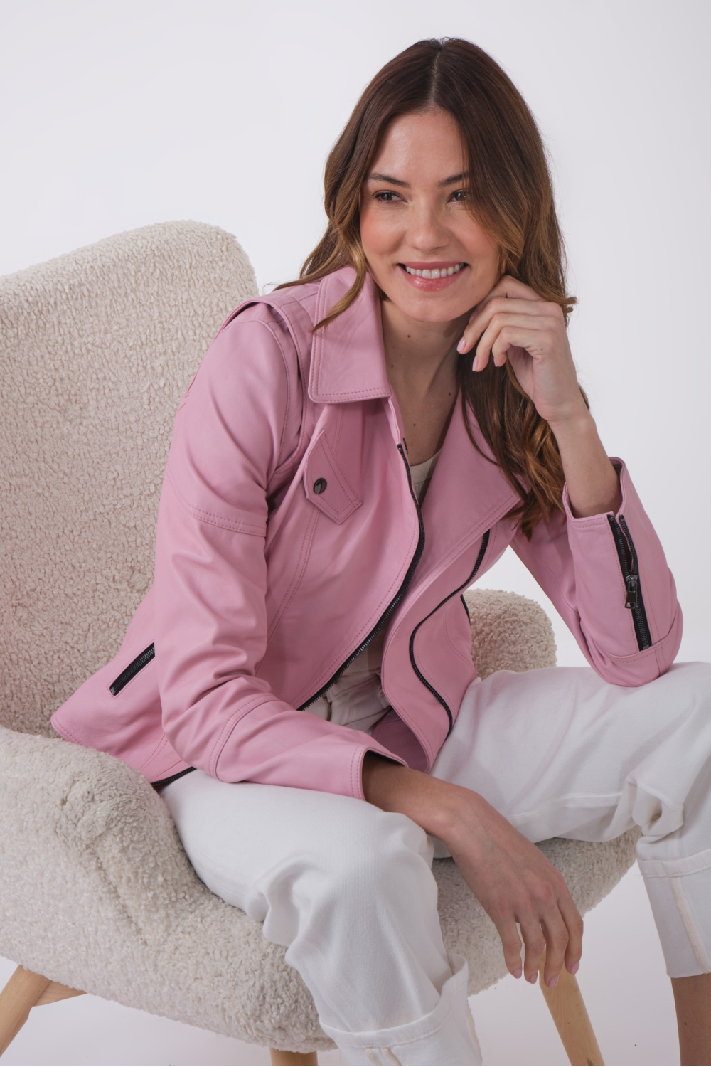LOVELY Pink